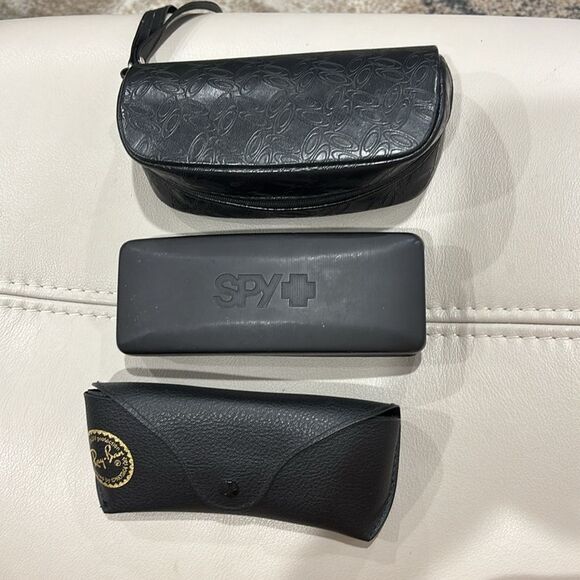 Sunglass/Case Lot designer, brand, and no name - Picture 5 of 5